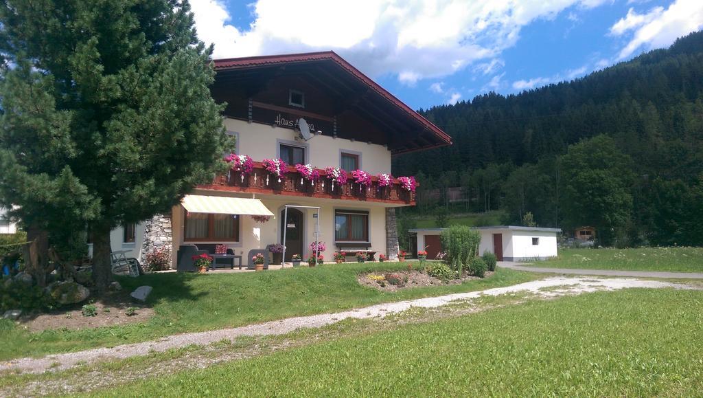 Appartements Haus Andrea Flachau Exteriör bild